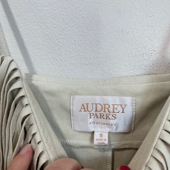 Francesca’s Audrey Parks Cream Fringe Western Party Mini Dress Size Small - Picture 9 of 11